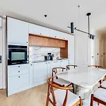 Charming Apartment A-C 2Br-6P - Grand Boulevards